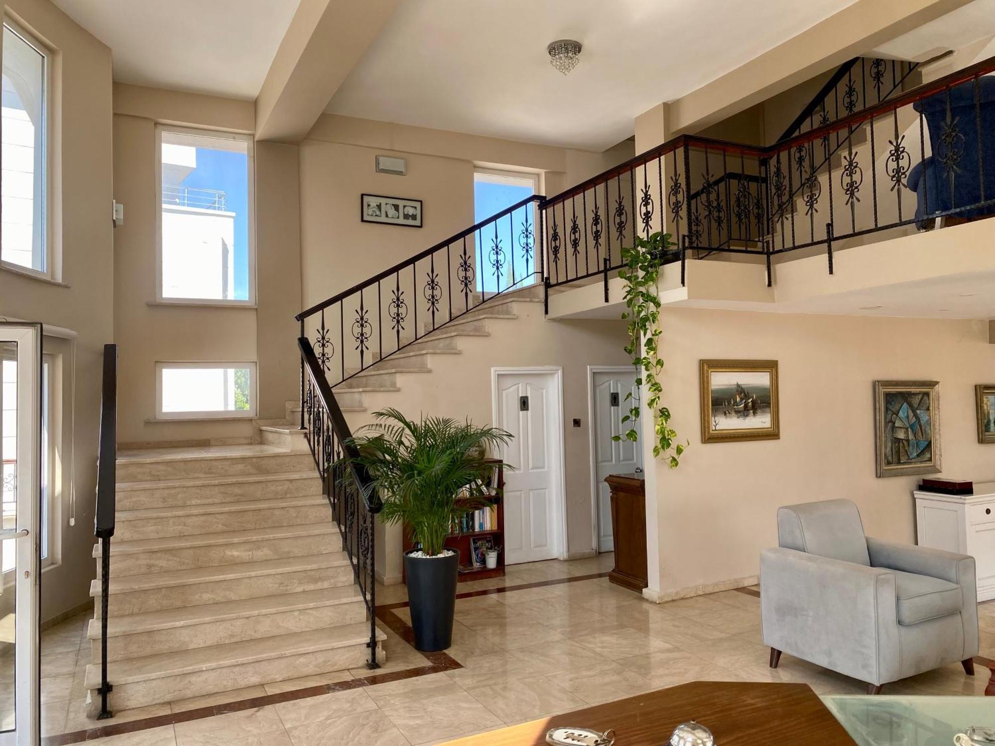 The Prince Inn Hotel & Villas Agios Georgios  Exterior photo