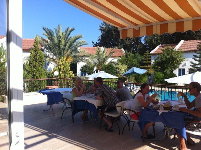 The Prince Inn Hotel & Villas Agios Georgios  Exterior photo
